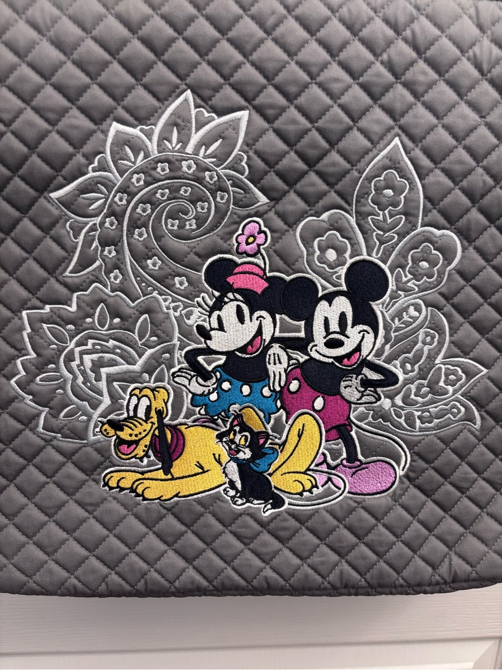 NWT Vera Bradley Disney Vera Tote - Picture 2 of 5